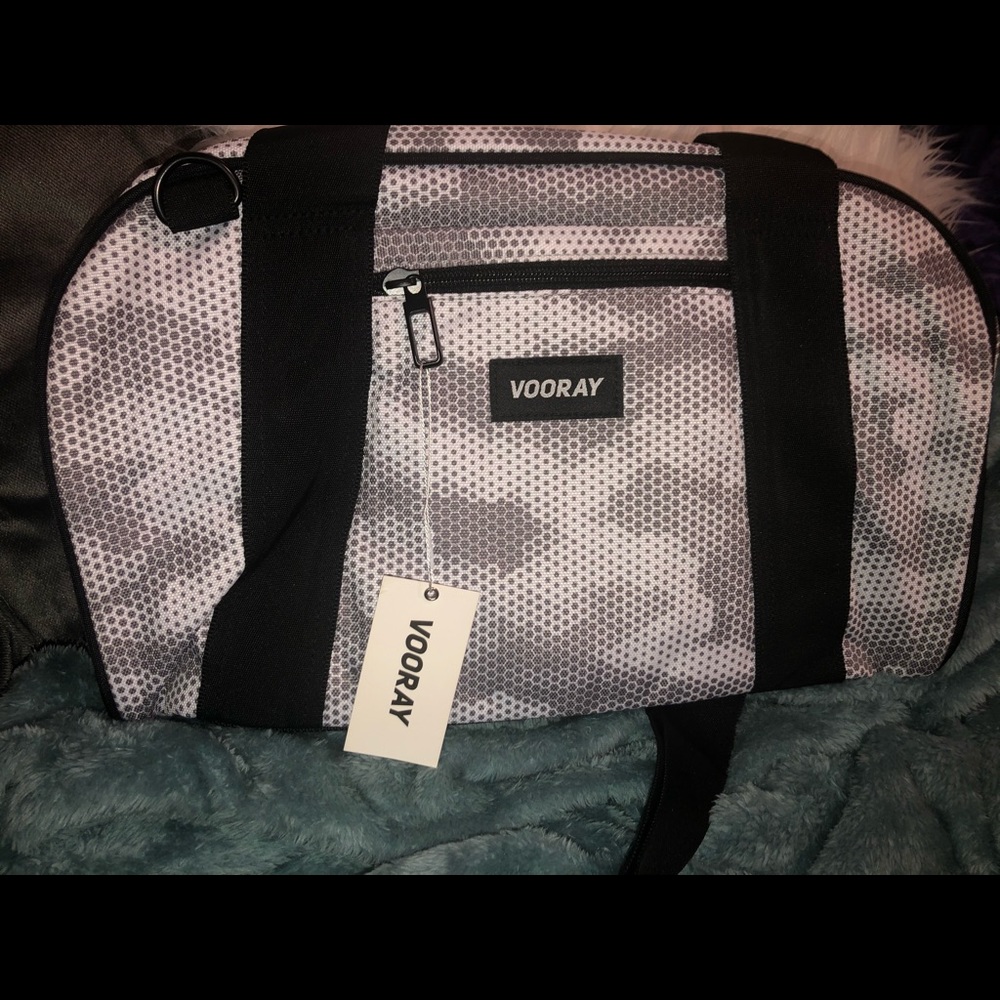 NEW WITH TAGS—Vooray Snow Hex Camo Burner Gym Duffel Bag